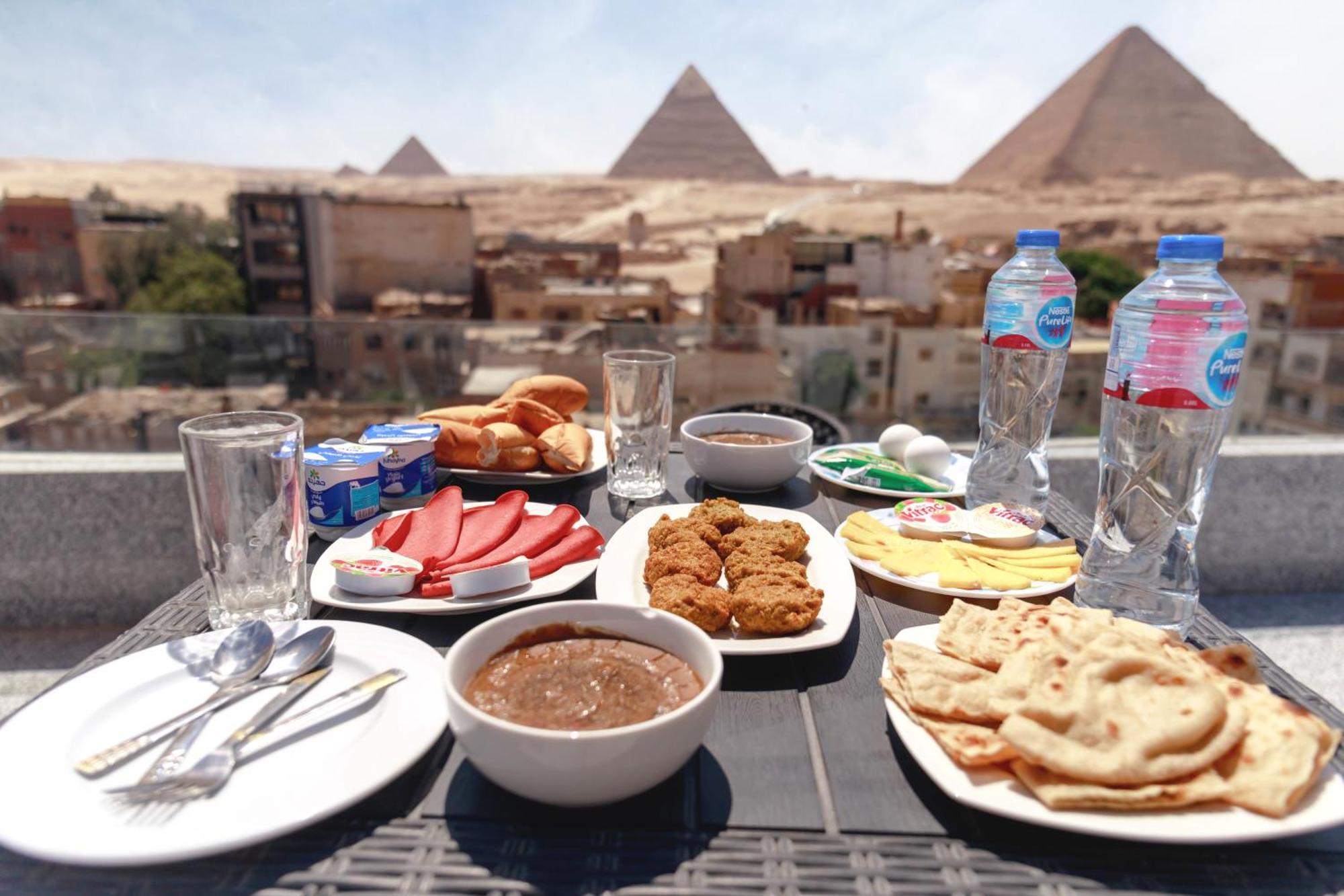 Pyramid Veiw 4*